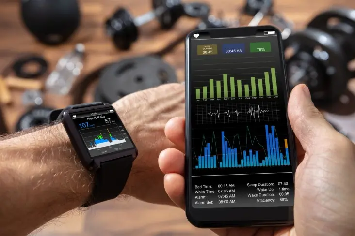 Как ИИ и трекеры меняют спортивное страхование