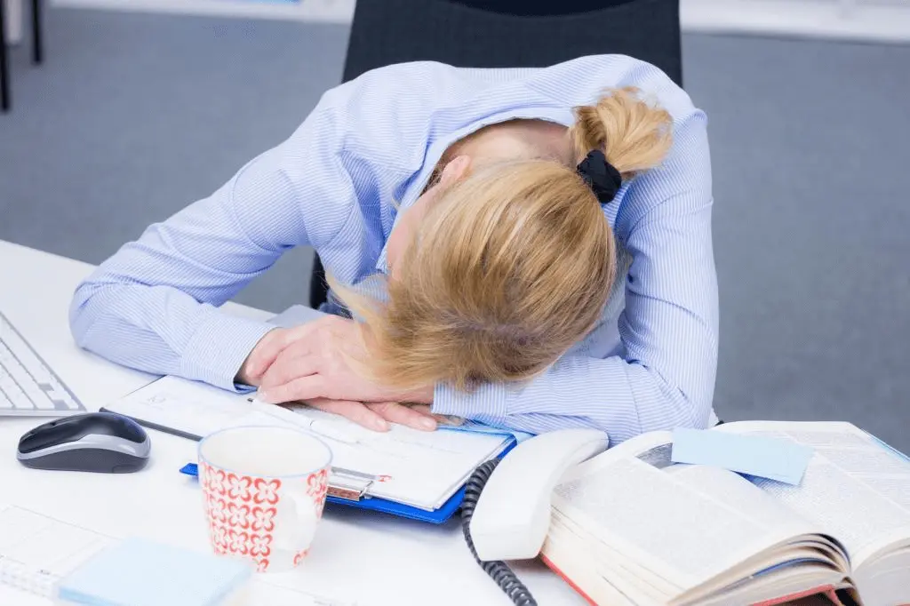 Что такое синдром хронической усталости и как его лечить