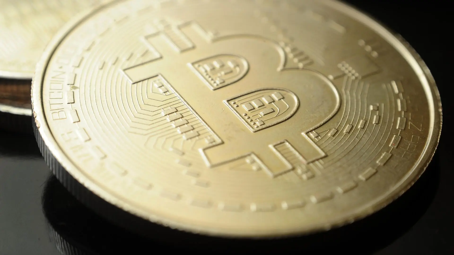 Биткоин пять месяцев торгуется ниже себестоимости.