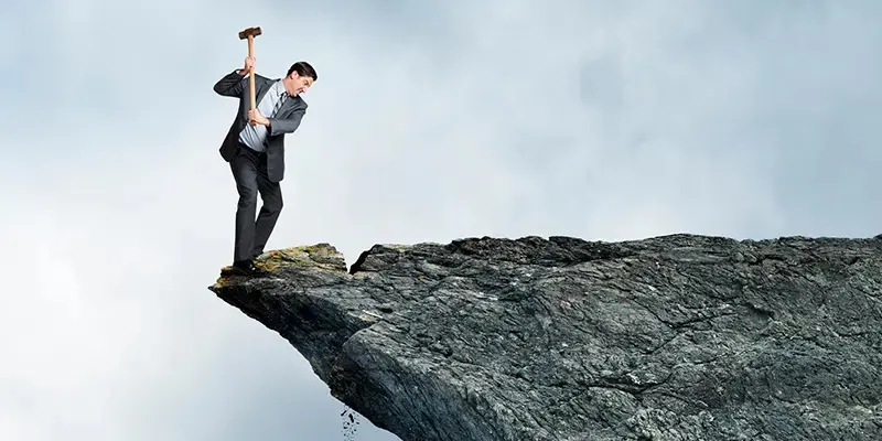 Как обмануть мозг и перестать саботировать собственные стратегии