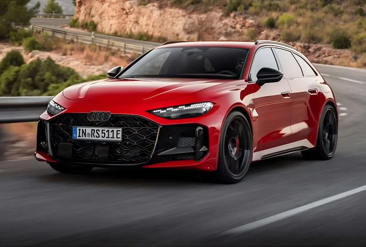 Опубликованы первые фото Audi RS5