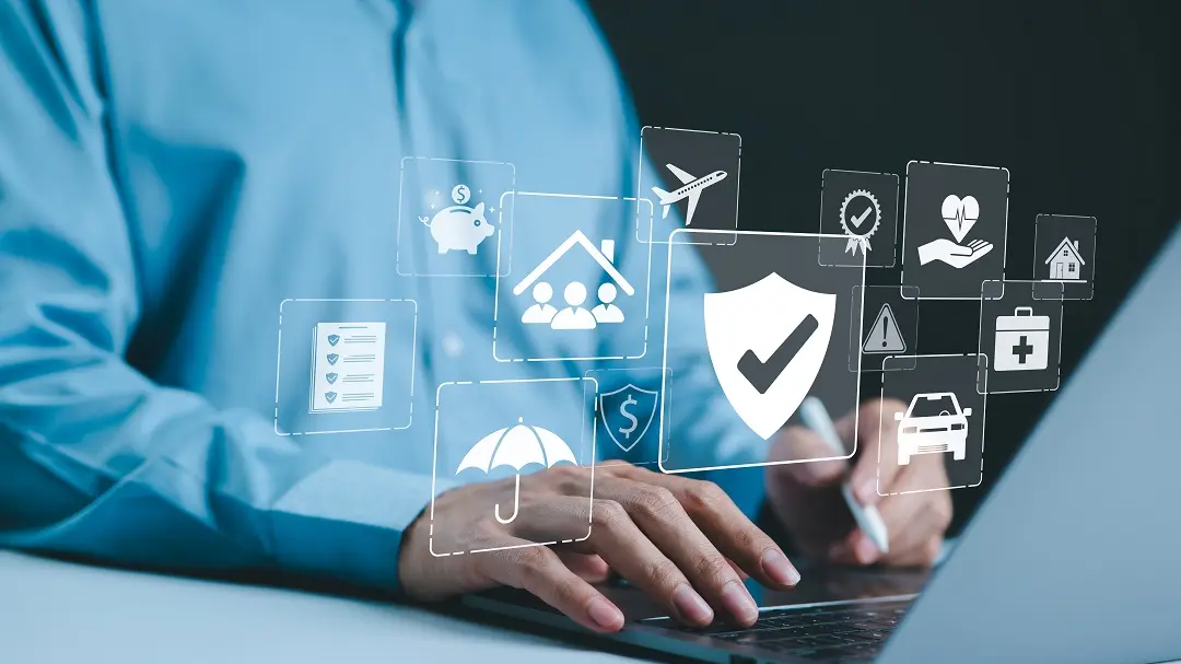 Женщины в Казахстане стали чаще страховаться