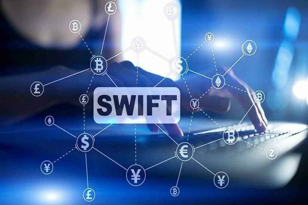 SWIFT протестирует цифровой тенге