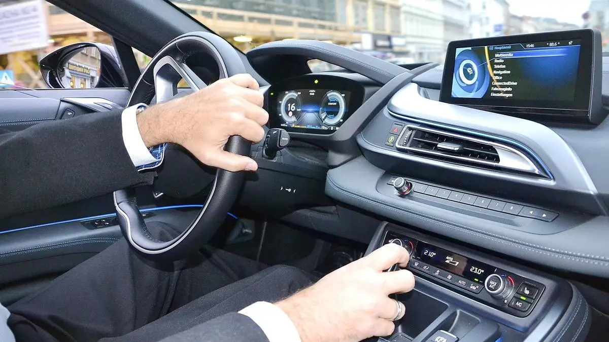 Кто и зачем выбирает добровольное автострахование